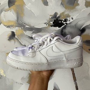 Nike Air Force Ones 
Size: 6.5Y/ 8W
